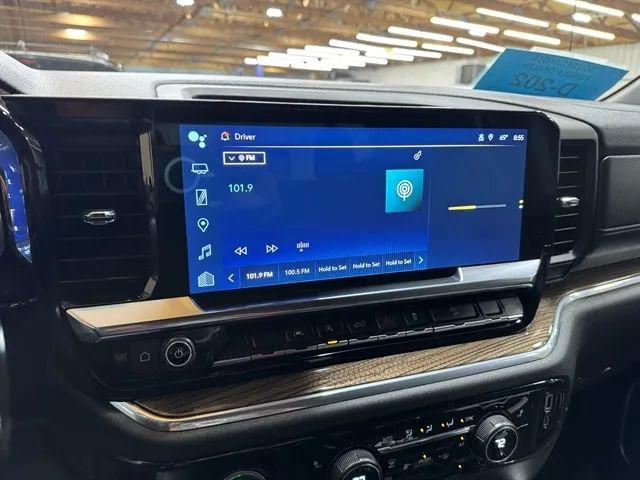 2023 Chevrolet Silverado 1500 4WD Crew Cab Standard Bed LT