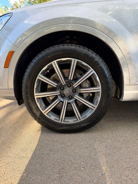 2017 Audi Q7 3.0T Premium
