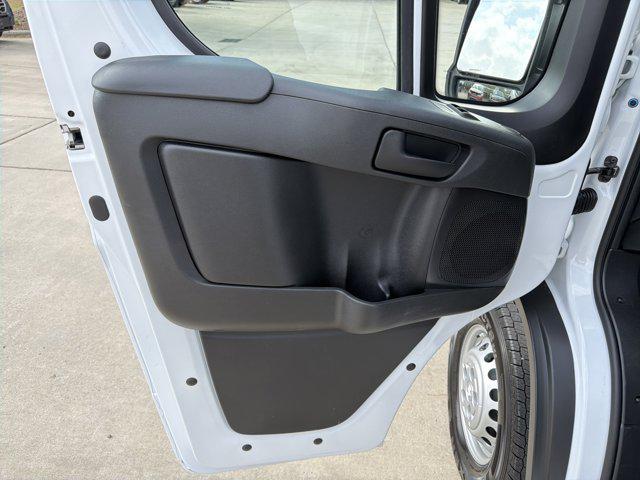 2026 Ram ProMaster 2500 Cargo Van Tradesman High Roof 159" WB w/Pass Seat