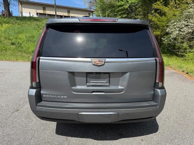 2020 Cadillac Escalade 4WD Luxury