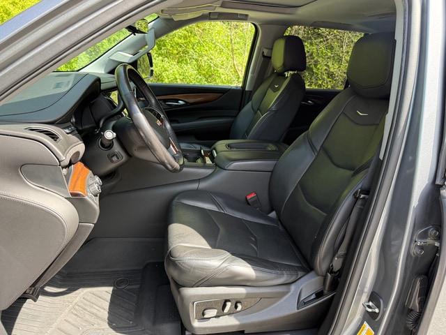 2020 Cadillac Escalade 4WD Luxury
