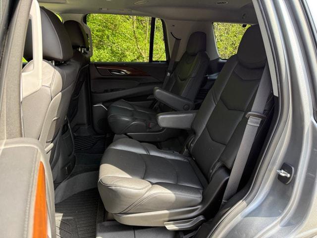 2020 Cadillac Escalade 4WD Luxury