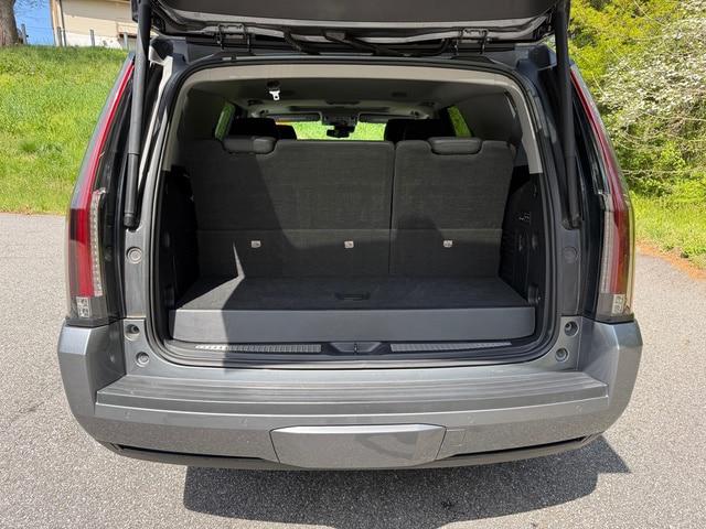 2020 Cadillac Escalade 4WD Luxury