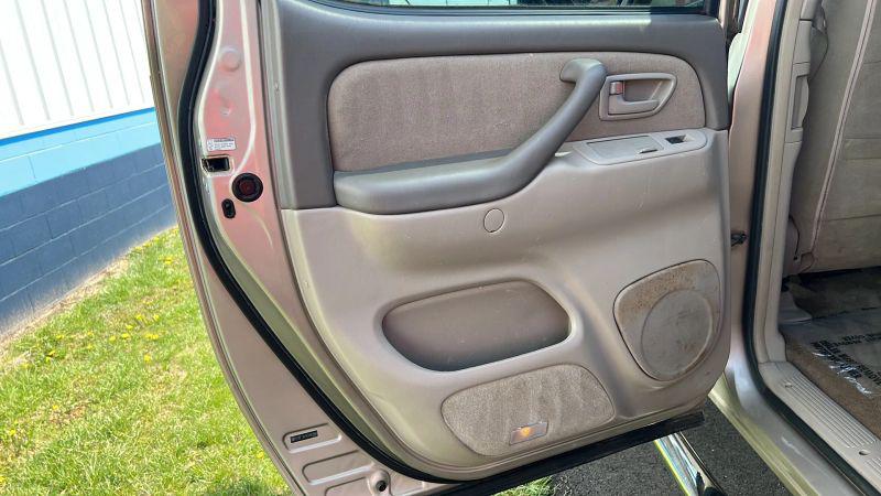 2005 Toyota Tundra SR5 V8
