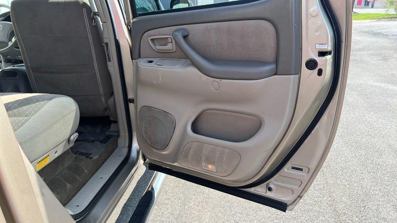 2005 Toyota Tundra SR5 V8