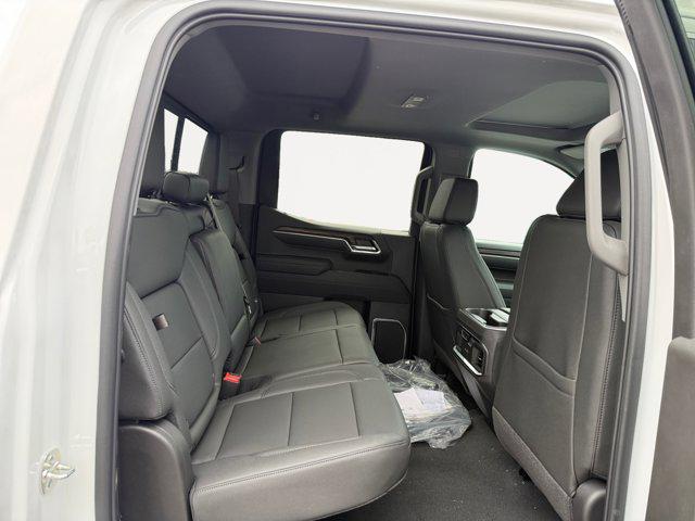 2026 GMC Sierra 1500 Crew Cab, Short Bed, SLT, 4WD