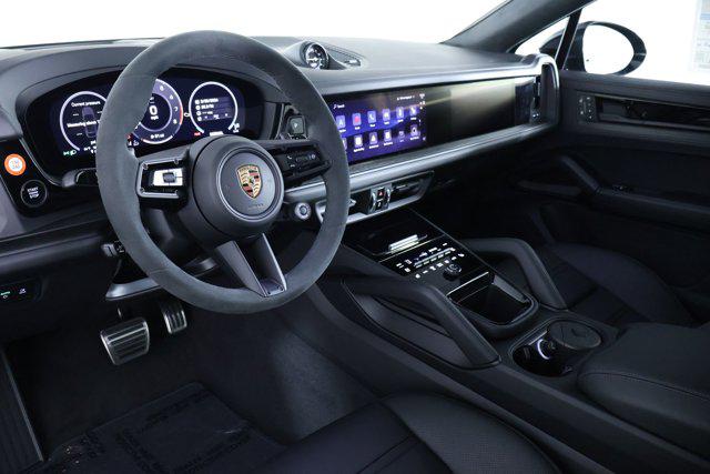 2026 Porsche Cayenne GTS