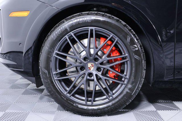 2026 Porsche Cayenne GTS