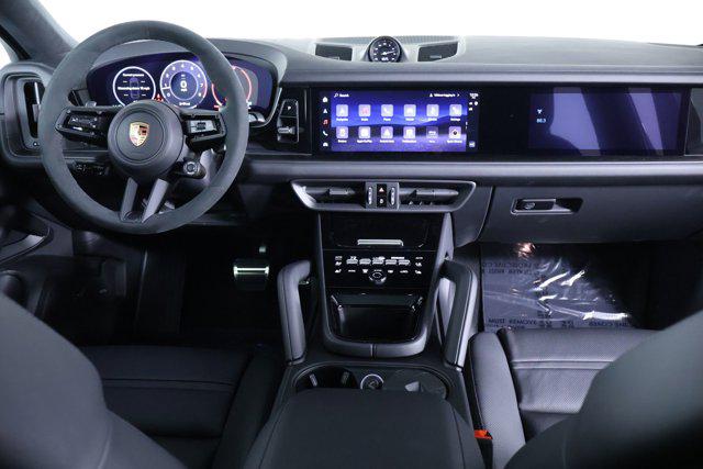 2026 Porsche Cayenne GTS