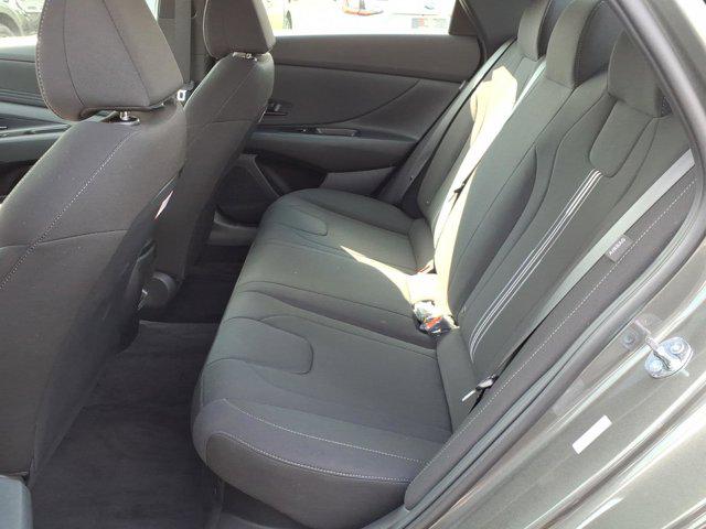2026 Hyundai Elantra Blue - Photo 6