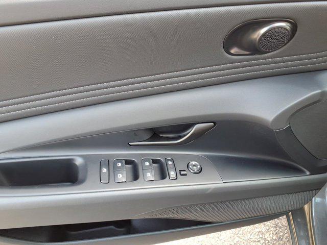 2026 Hyundai Elantra Blue - Photo 11