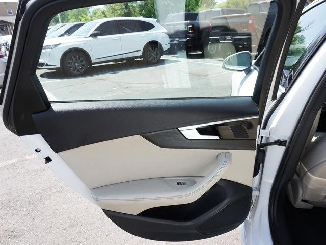 2022 Audi A4 Premium Plus 45 TFSI S line quattro S tronic