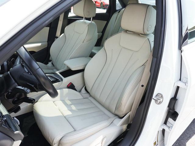 2022 Audi A4 Premium Plus 45 TFSI S line quattro S tronic