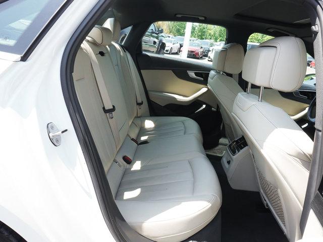 2022 Audi A4 Premium Plus 45 TFSI S line quattro S tronic