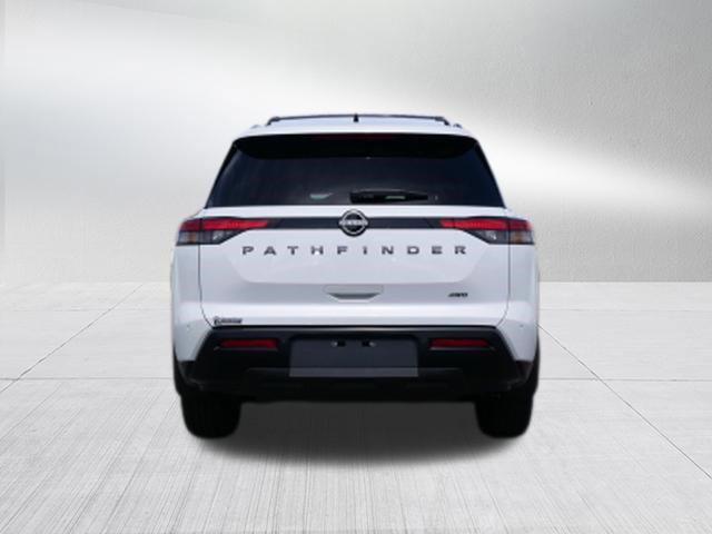 2026 Nissan Pathfinder SV