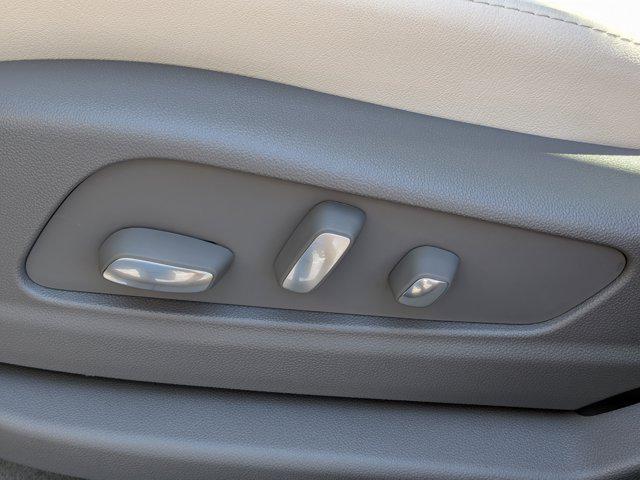 2026 Cadillac XT5 Premium Luxury FWD