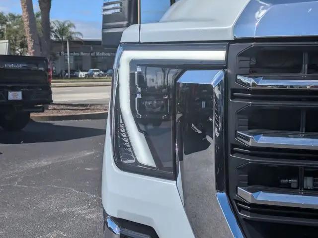 2026 GMC Sierra 3500HD Crew Cab, Long Bed, SLT Dual Rear Wheel, 4WD