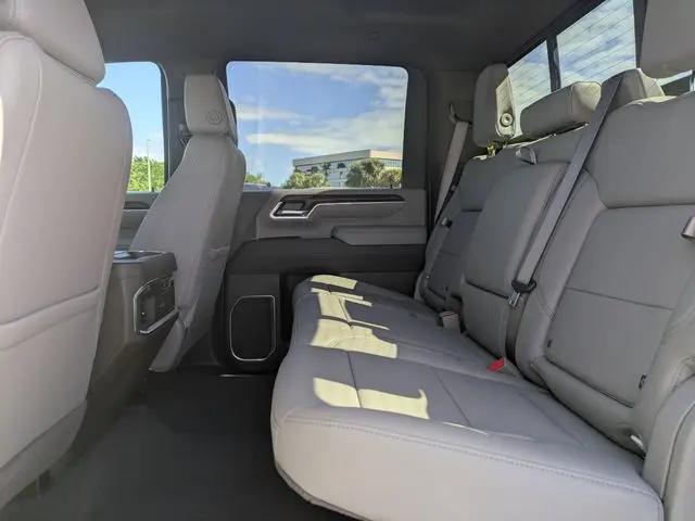 2026 GMC Sierra 3500HD Crew Cab, Long Bed, SLT Dual Rear Wheel, 4WD