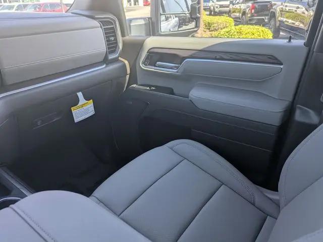 2026 GMC Sierra 3500HD Crew Cab, Long Bed, SLT Dual Rear Wheel, 4WD