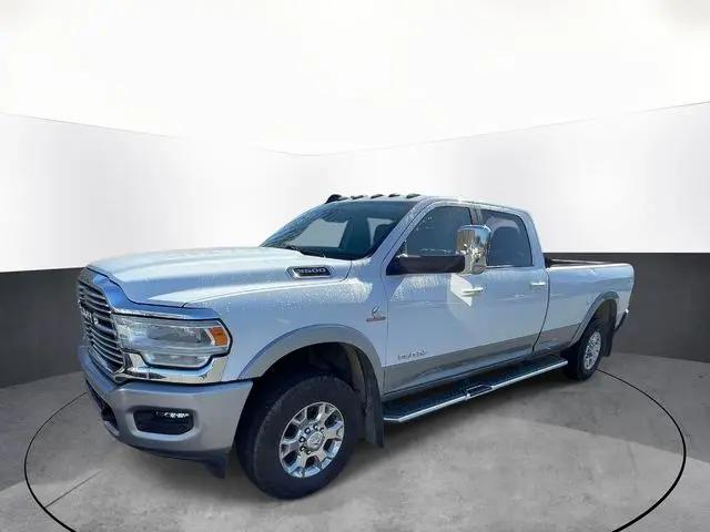 2021 Ram 3500 Laramie Crew Cab 4x4 8' Box