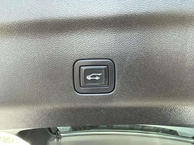 2023 GMC Yukon XL 4WD Denali Ultimate