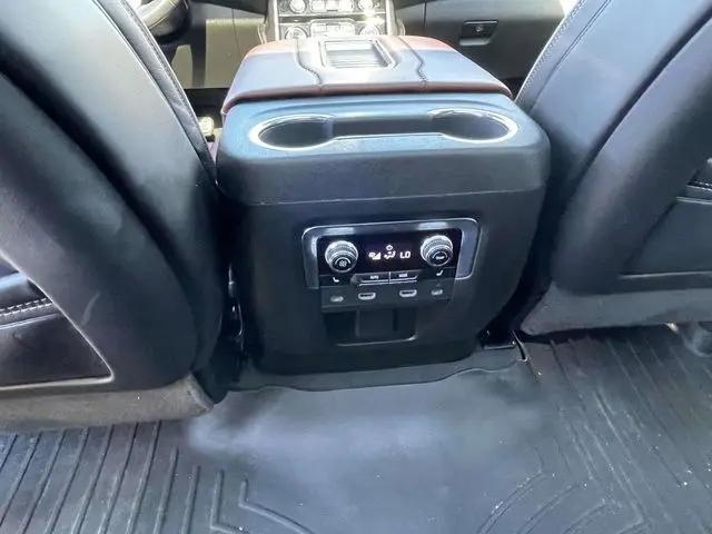 2023 GMC Yukon XL 4WD Denali Ultimate