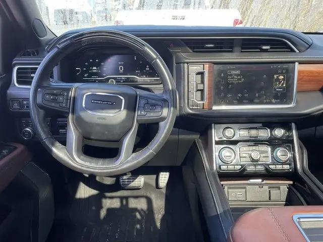 2023 GMC Yukon XL 4WD Denali Ultimate