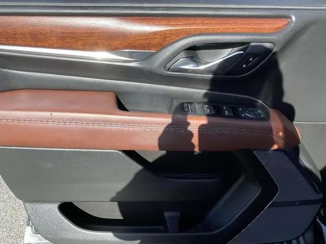 2023 GMC Yukon XL 4WD Denali Ultimate