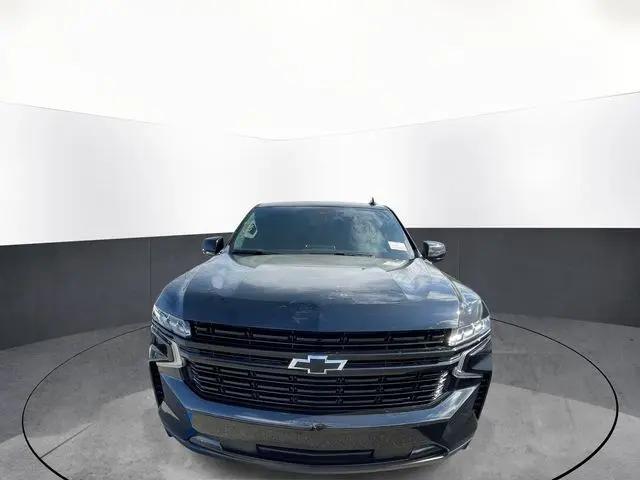 2023 Chevrolet Suburban 4WD RST