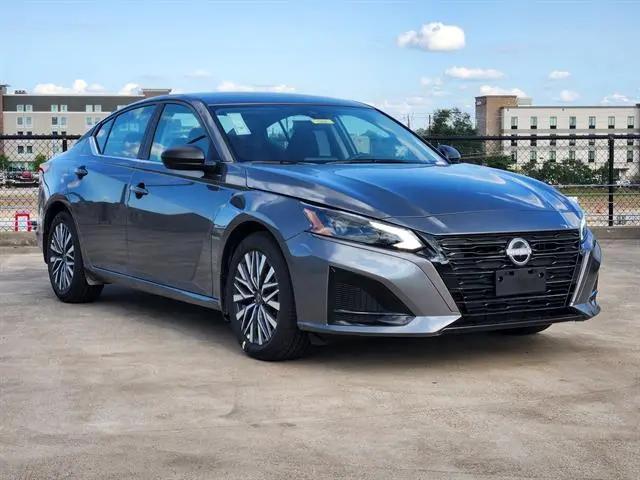 2026 Nissan Altima SV FWD