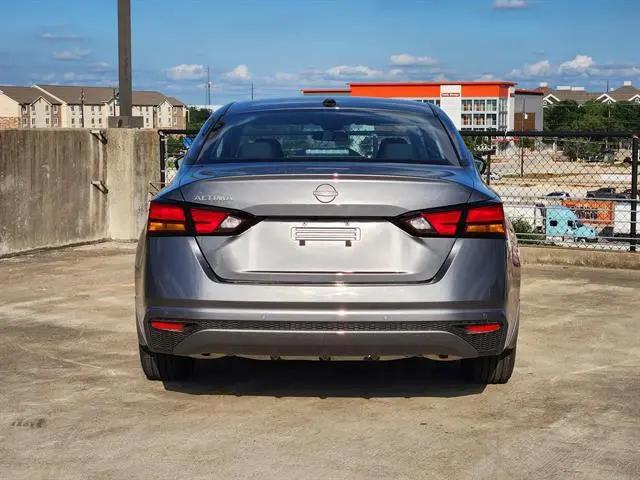 2026 Nissan Altima SV FWD