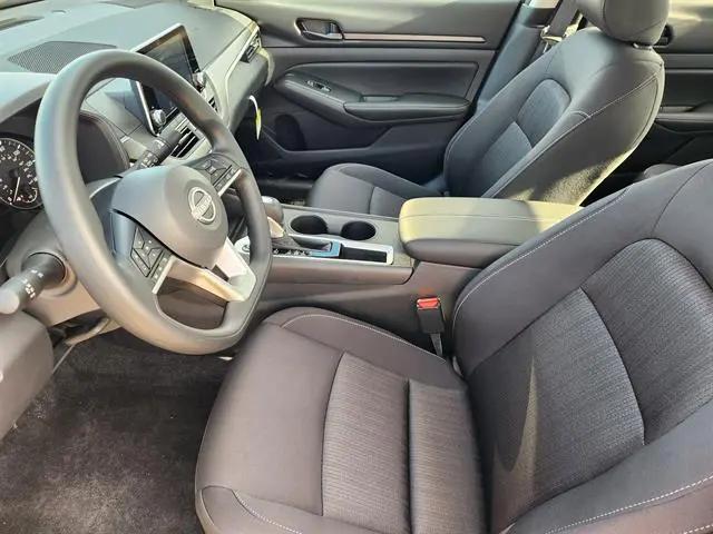 2026 Nissan Altima SV FWD