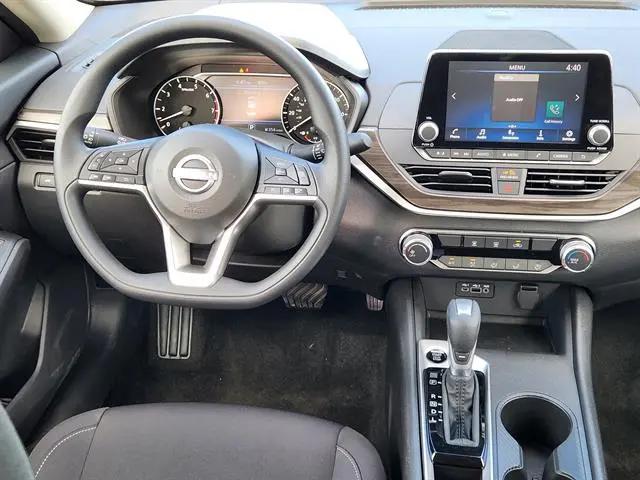 2026 Nissan Altima SV FWD