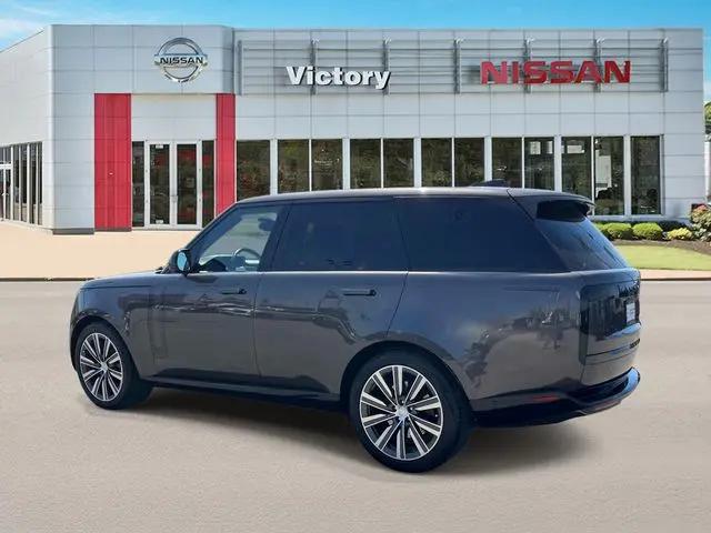 2023 Land Rover Range Rover P530 SE