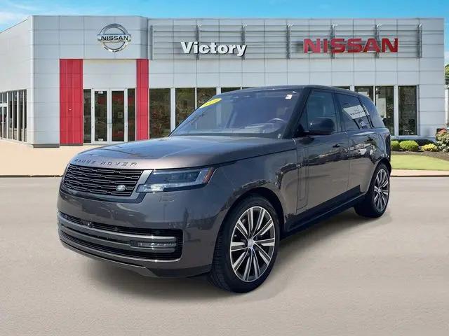 2023 Land Rover Range Rover P530 SE