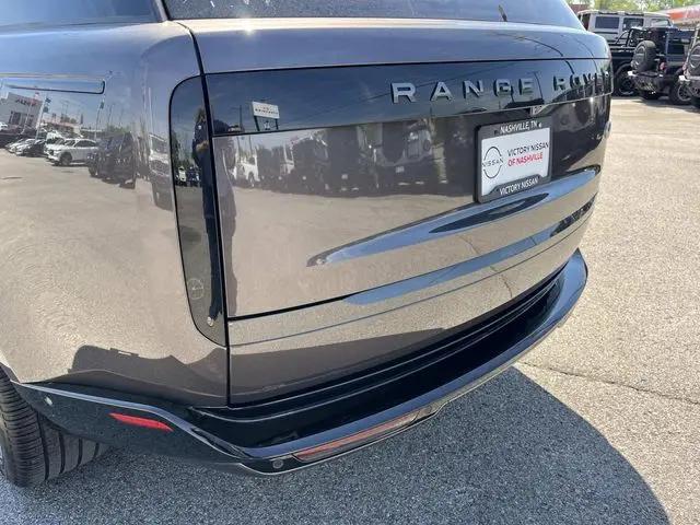 2023 Land Rover Range Rover P530 SE