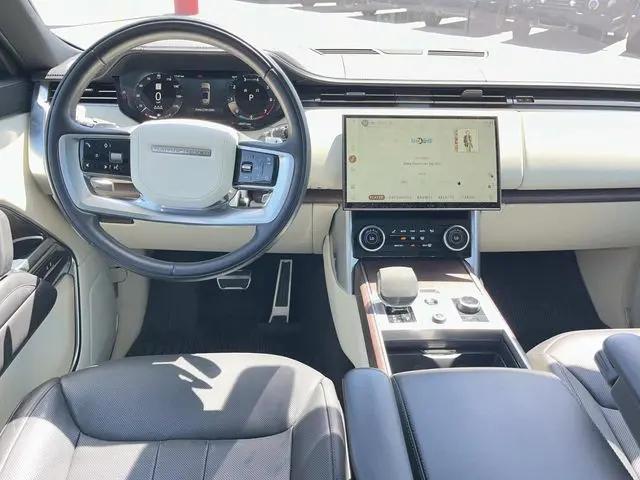2023 Land Rover Range Rover P530 SE