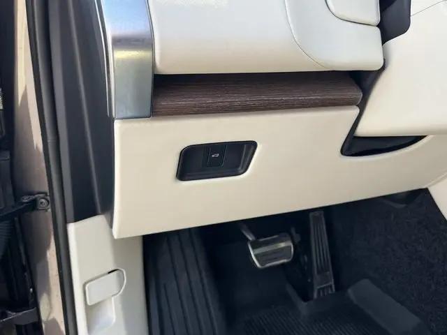 2023 Land Rover Range Rover P530 SE