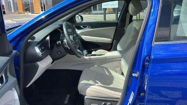 2022 Genesis G70 2.0T AWD