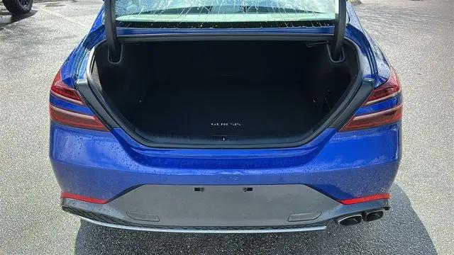 2022 Genesis G70 2.0T AWD