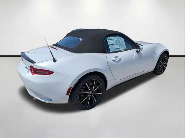 2026 Mazda MX-5 Grand Touring