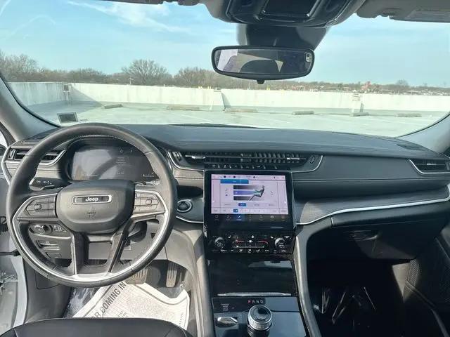 2023 Jeep Grand Cherokee L Limited 4x4