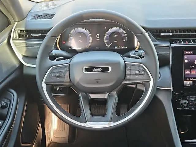 2026 Jeep Grand Cherokee Altitude 4x4