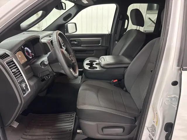 2022 Ram 1500 Classic Warlock Quad Cab 4x4 6'4" Box