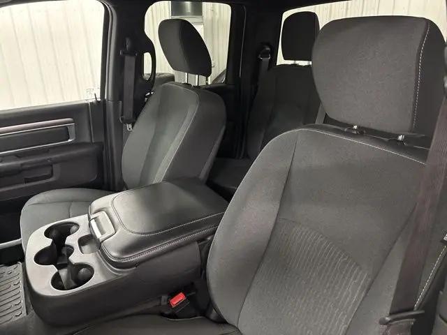 2022 Ram 1500 Classic Warlock Quad Cab 4x4 6'4" Box