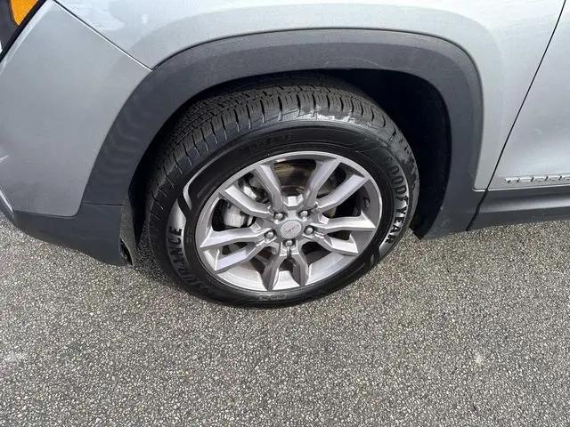 2023 GMC Terrain AWD SLT