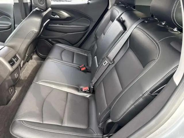 2023 GMC Terrain AWD SLT