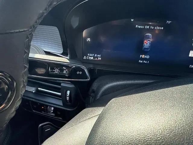 2025 Lincoln Corsair Premiere