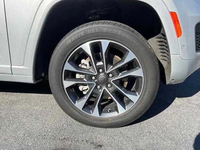 2023 Jeep Grand Cherokee L Overland 4x4