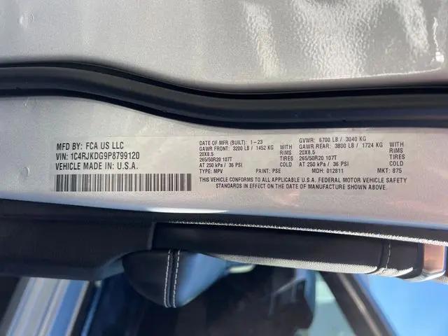 2023 Jeep Grand Cherokee L Overland 4x4